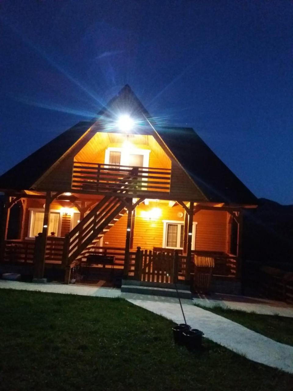 Villa Casa Cupcea Budeşti Exterior foto